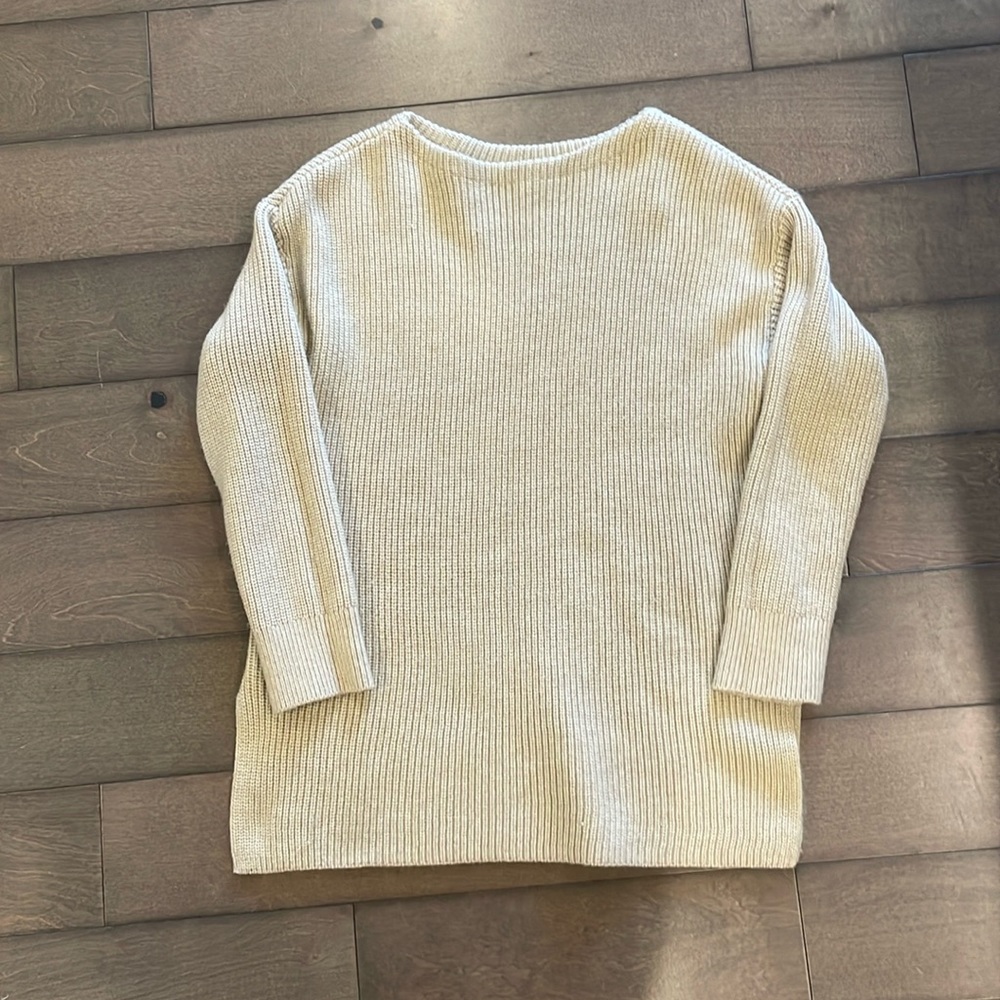 LIKE NEW! Worn once! LOFT cable knit tunic. Oatmeal color.
